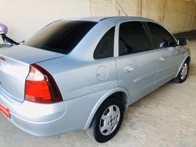 Corsa 1.4 2010 - Foto 4