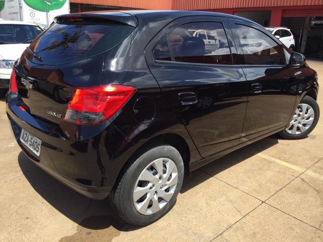 Chevrolet Onix 1.4 flex LT completo - Foto 6