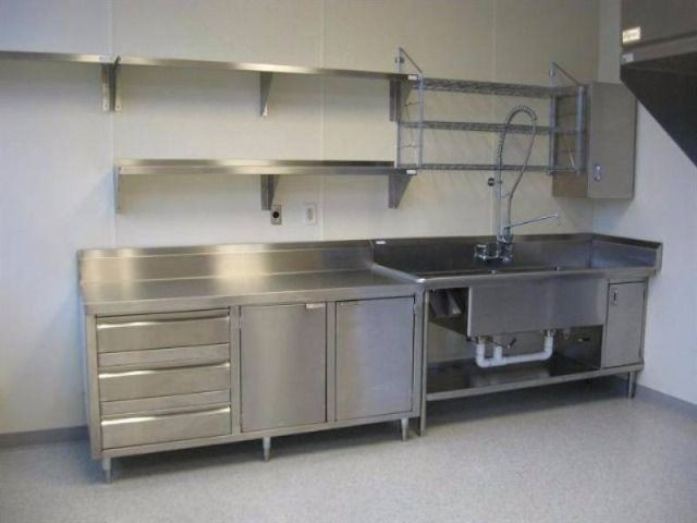 Mesa com pia totalmente inox - Foto 2