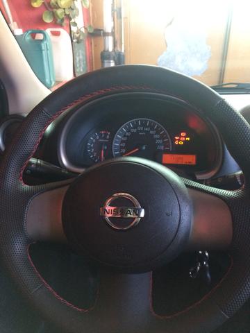 Nissan March - Foto 3