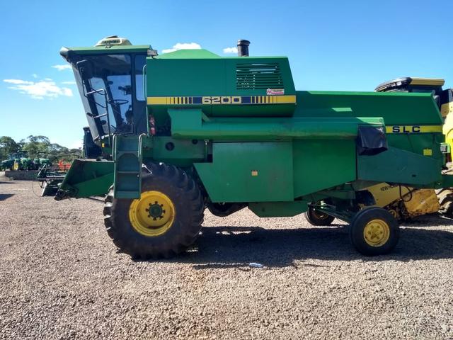 Colheitadeira slc 6200