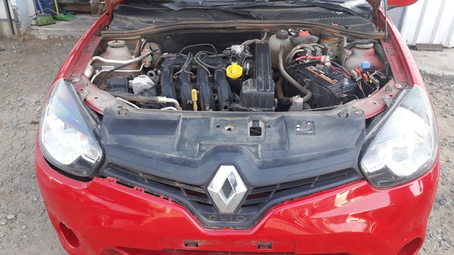 Renault clio 1.0 2016 vendido em peças - Foto 4