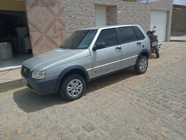 VENDO ESSE FIAT ANO 2013 EM SERRA TALHADA CARRO EXTRA