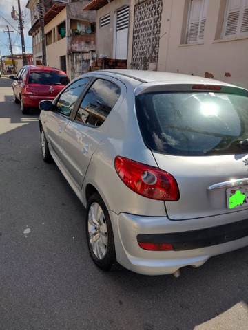 VENDO PEUGEOT 207 XR 1.4 VALOR 15.000