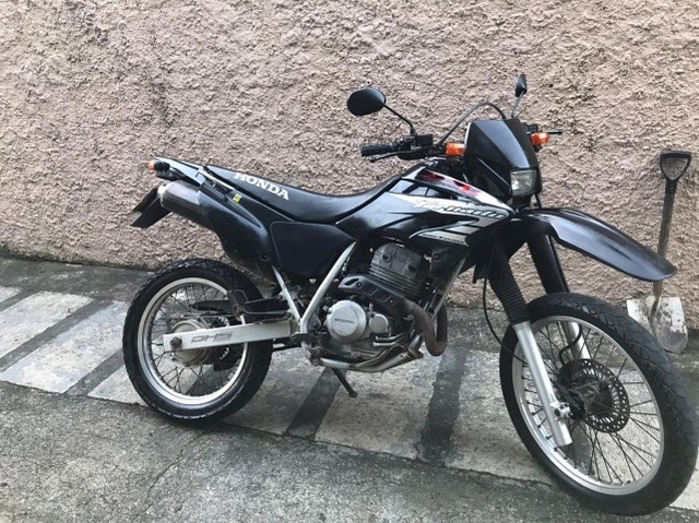 VENDO HONDA XR250 TORNADO 2006