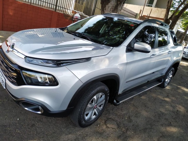 FIAT TORO 2018 COM ACESSÓRIOS, IMPECÁVEL, NOVA.