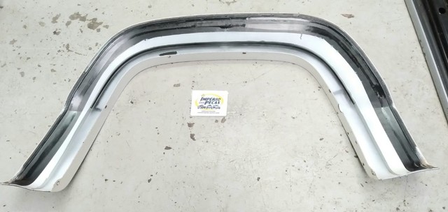 Moldura Alargador Paralama Traseiro Amarok Direita #23833 - Foto 2