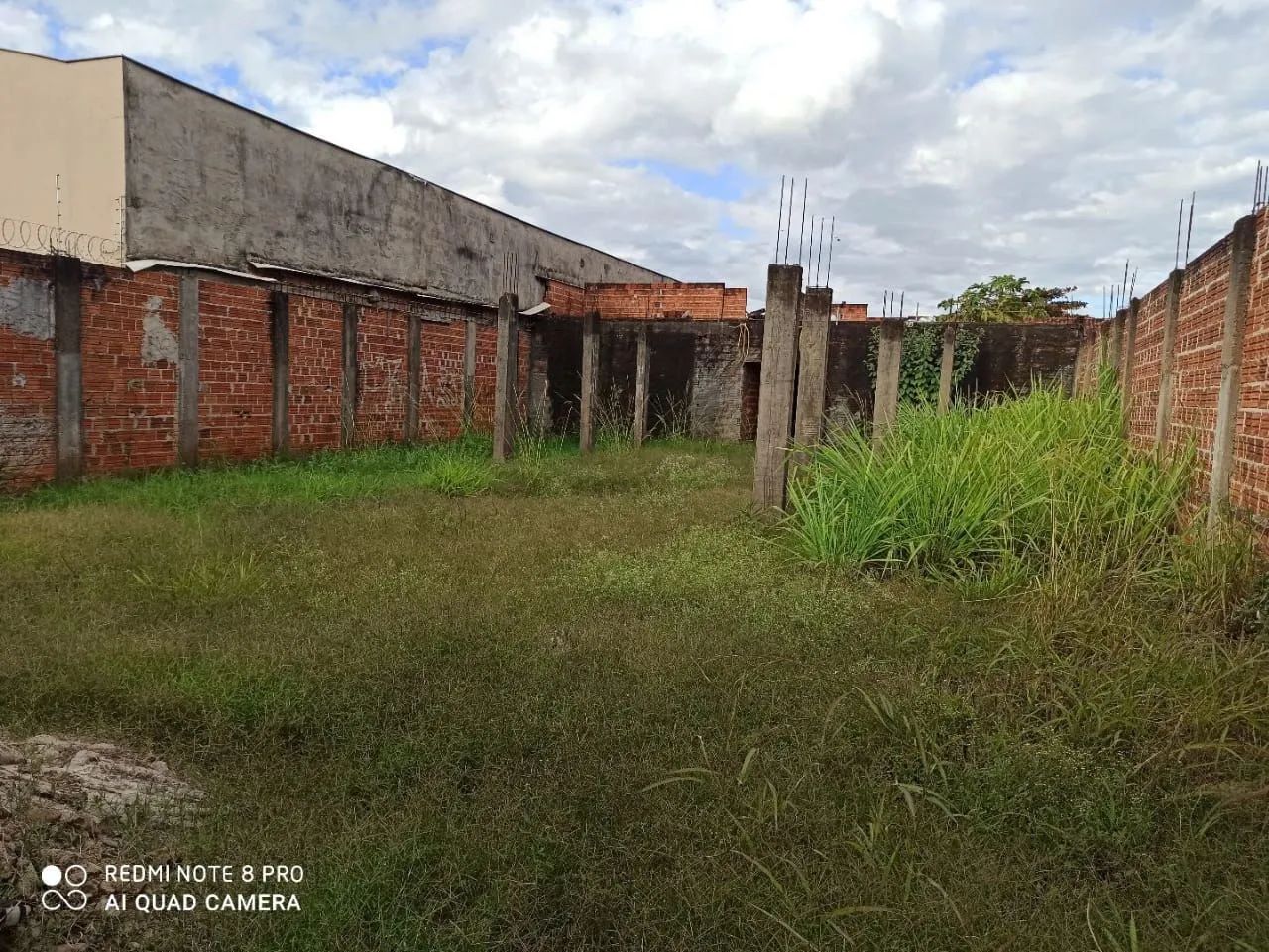 Terreno com obra iniciada para 12 quitinetes - Foto 2