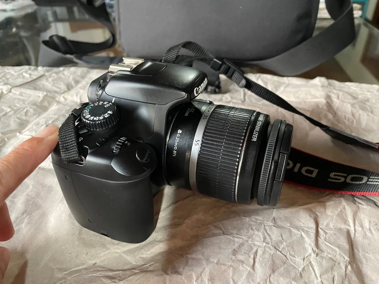 Câmera Canon Rebel T3com Lente 18-55mm e Lente 75-300mm - Foto 6