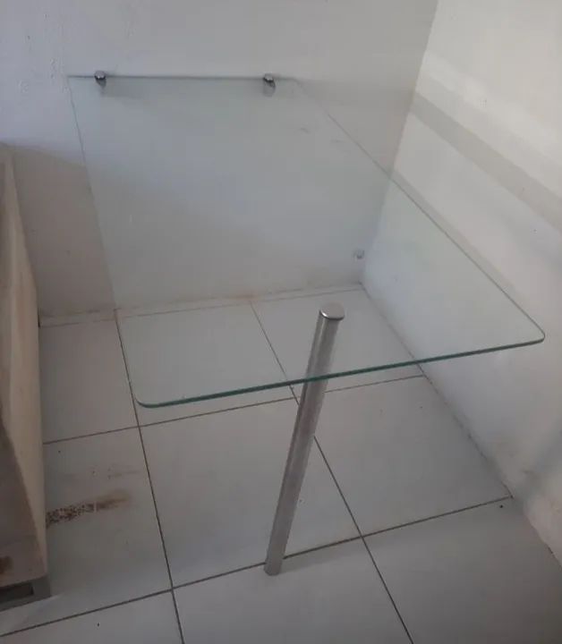 Mesa de Vidro com pé inox  - Foto 4