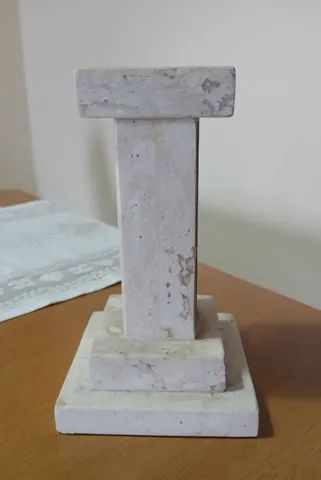 Castiçal de mármore