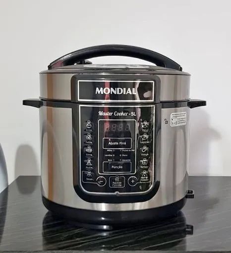 Lacrada Panela de Pressão Elétrica Digital Master Cooker 5L 900W 220V Prata Mondial