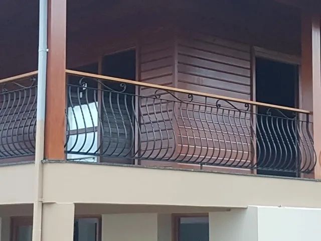 Guarda Corpo / Sacadas em Ferro Forjado Exclusivos e Sob Medidas na CasaDeFerro - Foto 3