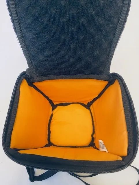 ESTOJO (CASE) MARCA CASE LOGIC PARA MAQ. FOTOGRAFICA REFLEX (marcas de uso - ver foto)  - Foto 4