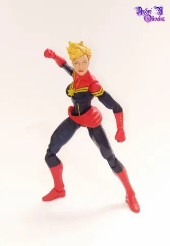 Capitã Marvel Legends Versão quadrinhos  - Foto 2
