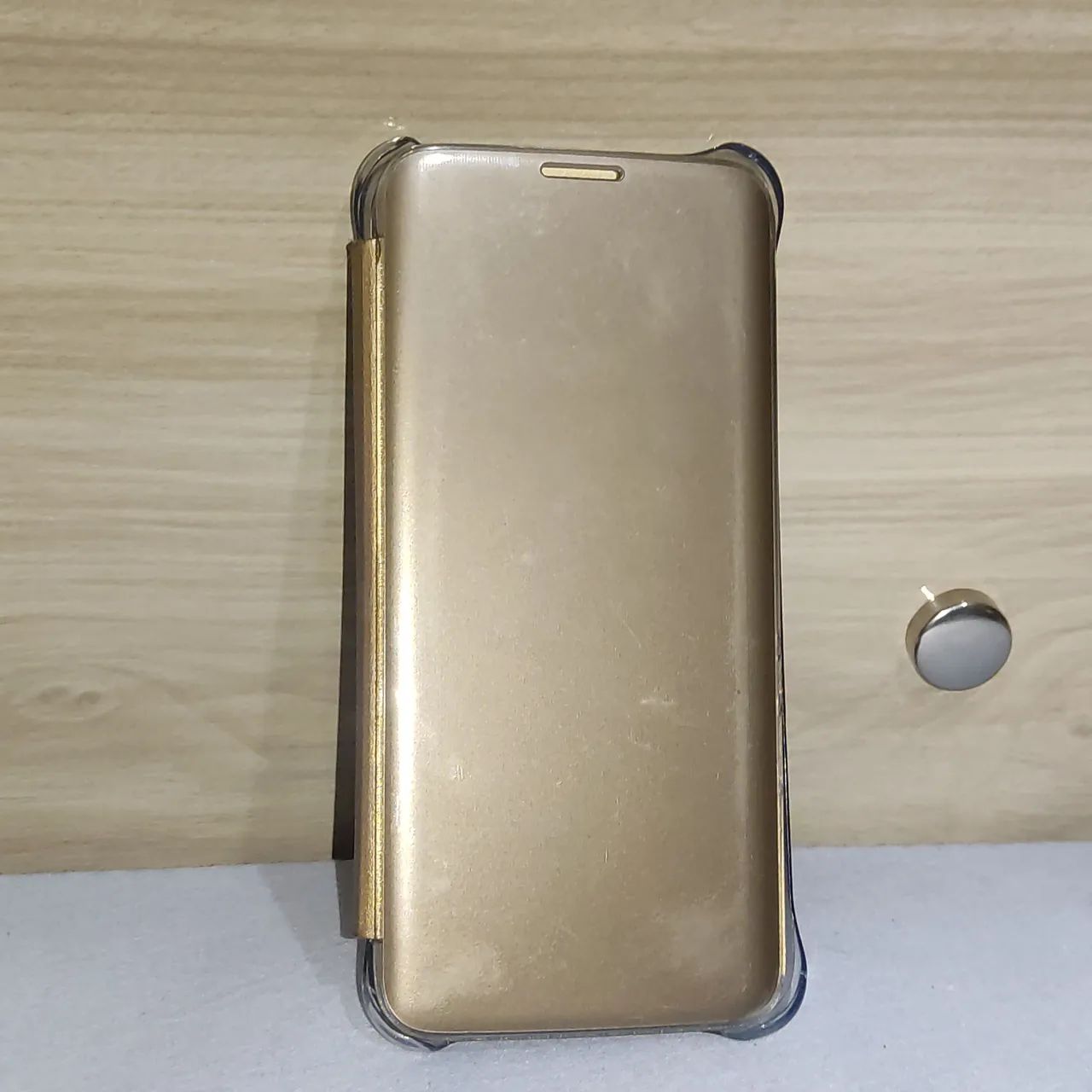 Capinha para Samsung Galaxy S7 edge Dourada clear view cover - Foto 4