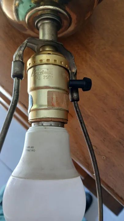 Abajour Excelsior Antigo R$ 350,00 - Foto 4