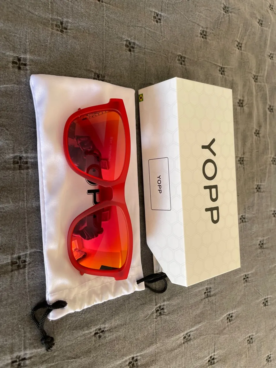 Óculos de Sol YOPP Vermelho - Novo