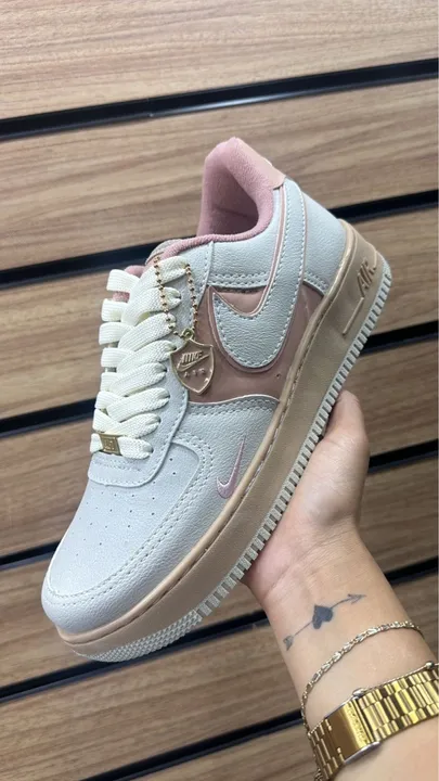 Tênis Nike Air Force
