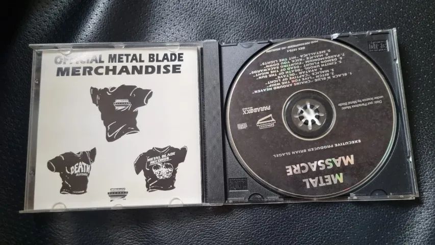 CD Metal Massacre Excelente Estado Usado - Foto 4