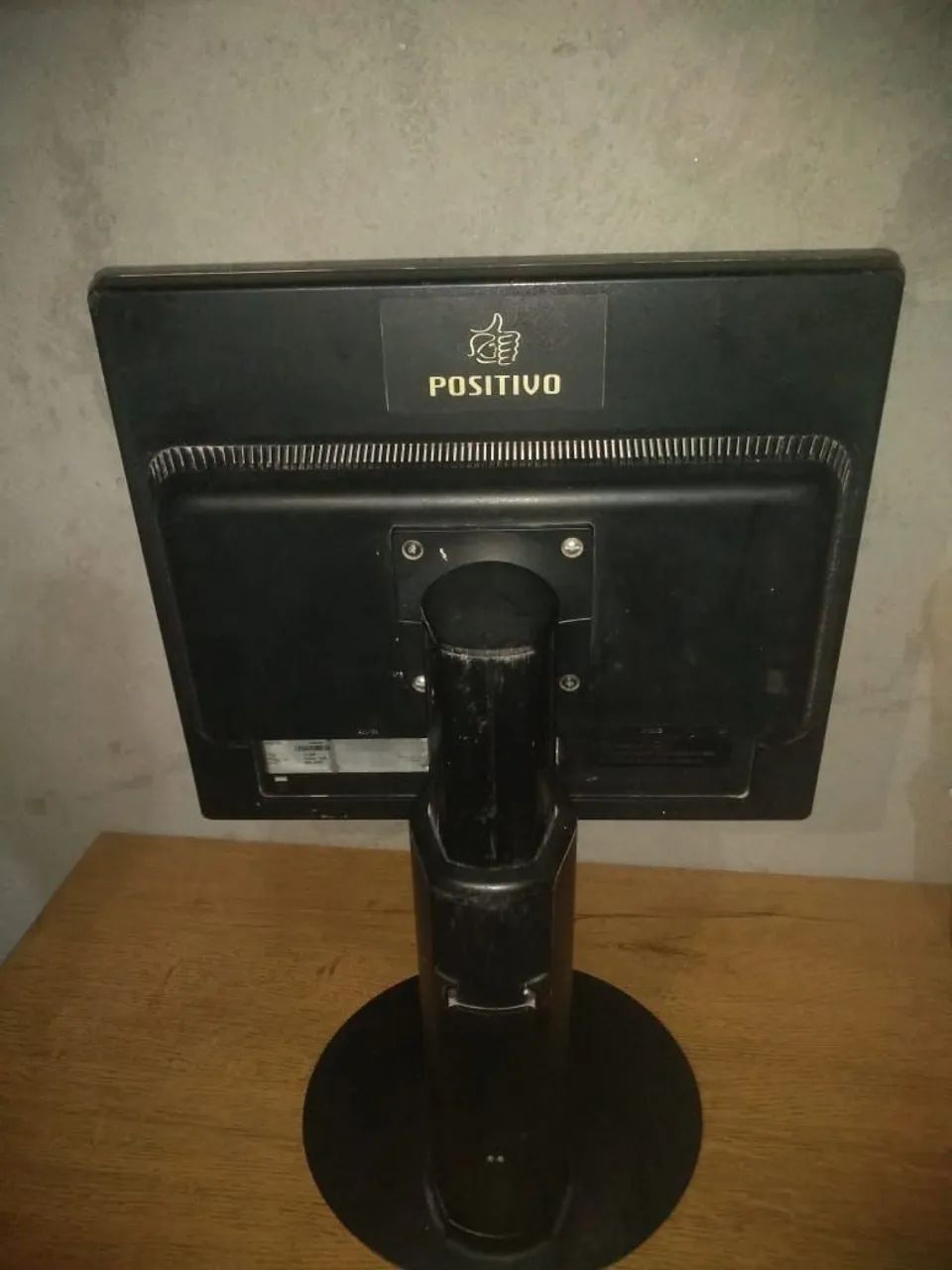 Monitor LCD 15.6 polegadas - Foto 2