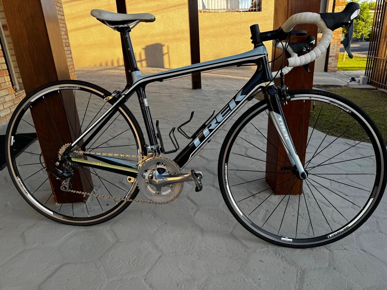 Bicicleta Trek Madone 3.1