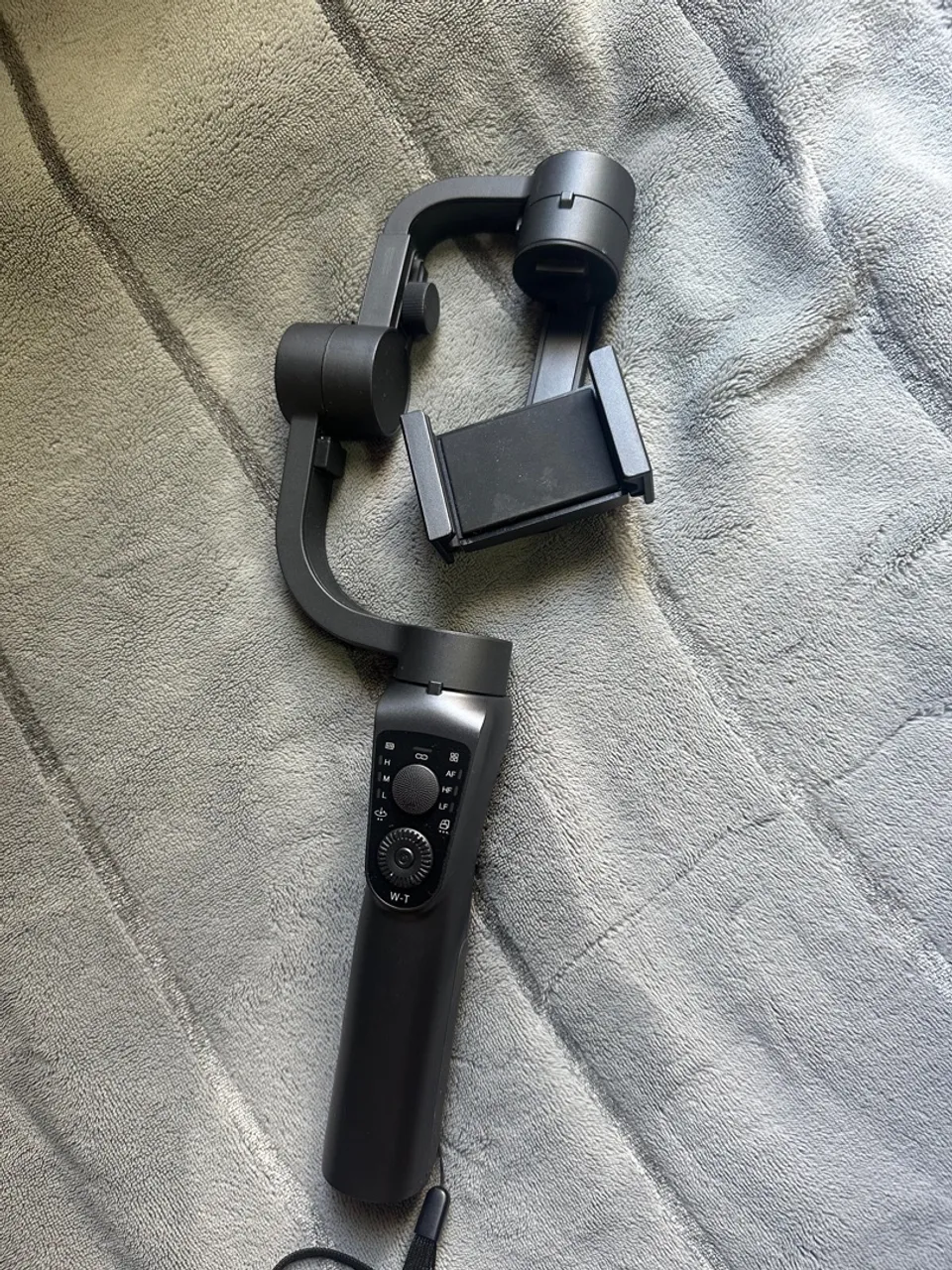 Estabilizador Gimbal para Celular - Perfeito para Vídeos!