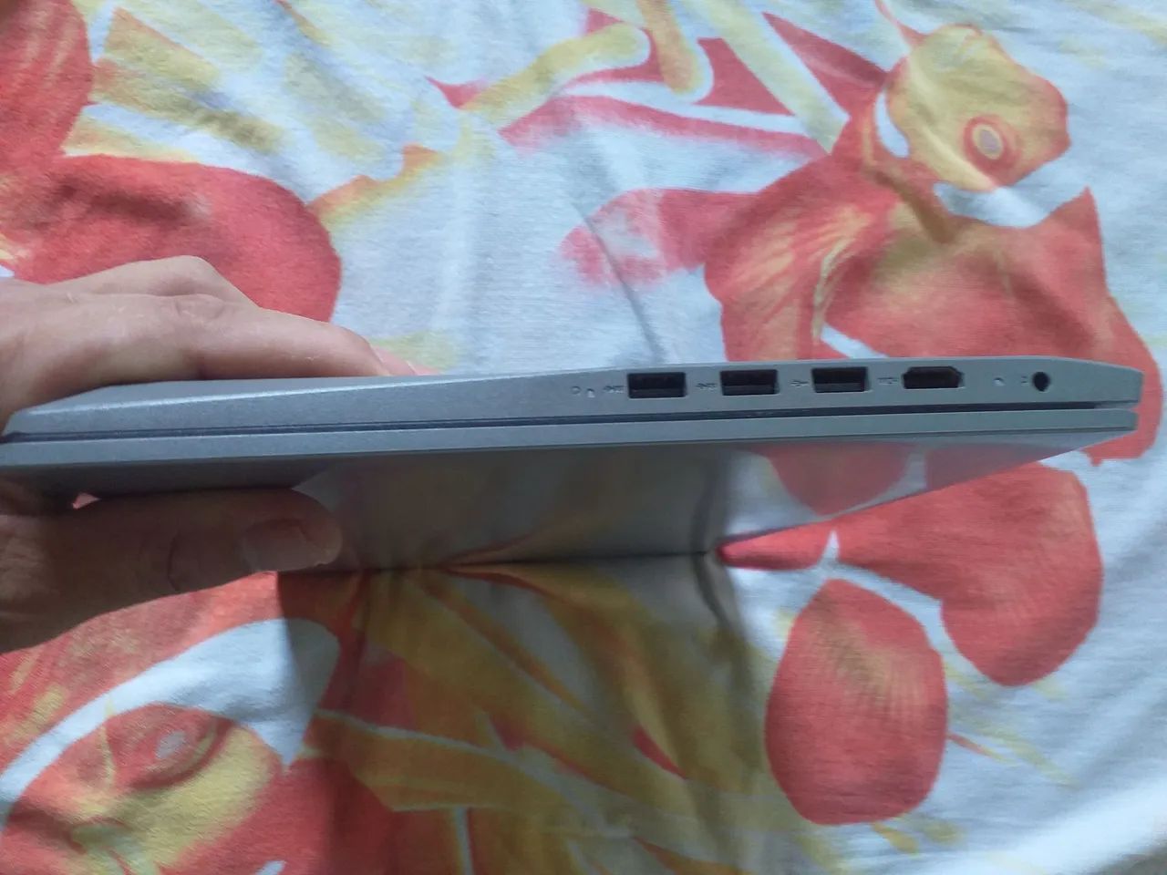 Notebook lenovo Core i7 com defeito64310775016835122