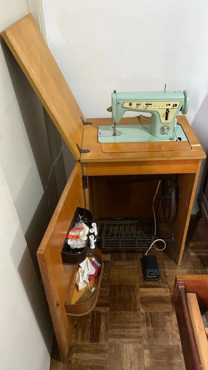 Maquina de costura - Foto 2