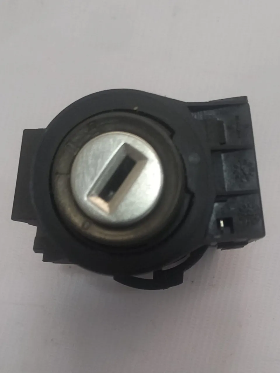 Cilindro Ignição Comutador Ford Fiesta (Usado)