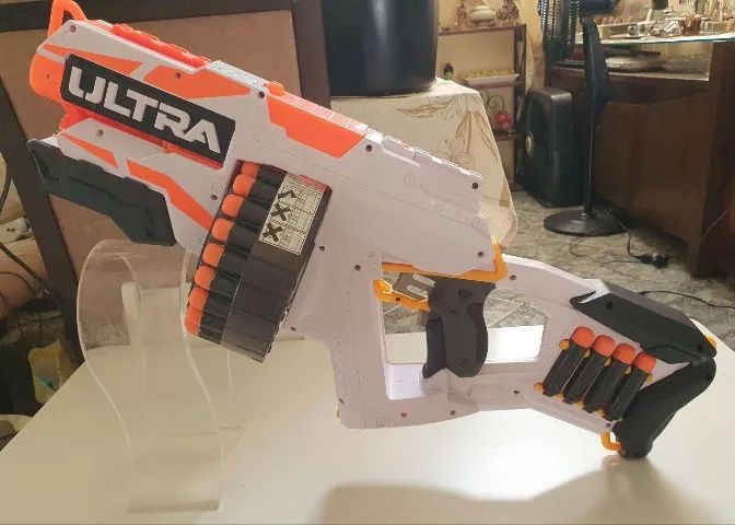 Nerf Ultra One motorizado Hasbro completa com todos os dardos e com caixa - Foto 2