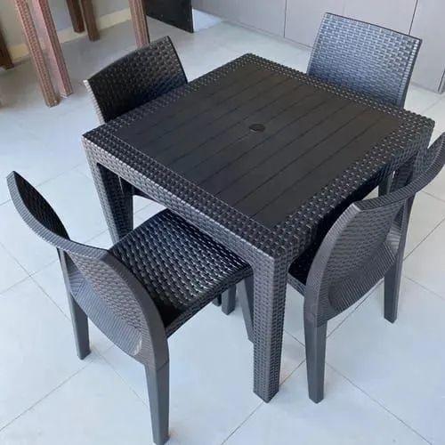 Jogo de mesa com 4 cadeiras  - Foto 2