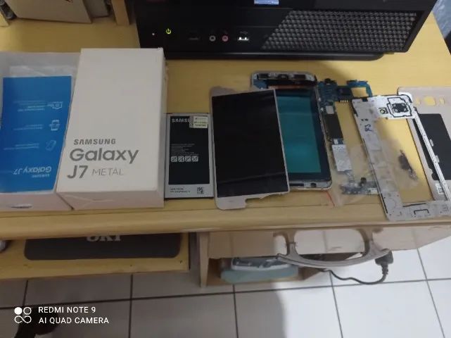 celular samsuns galaxy j7 metal 2016 defeito