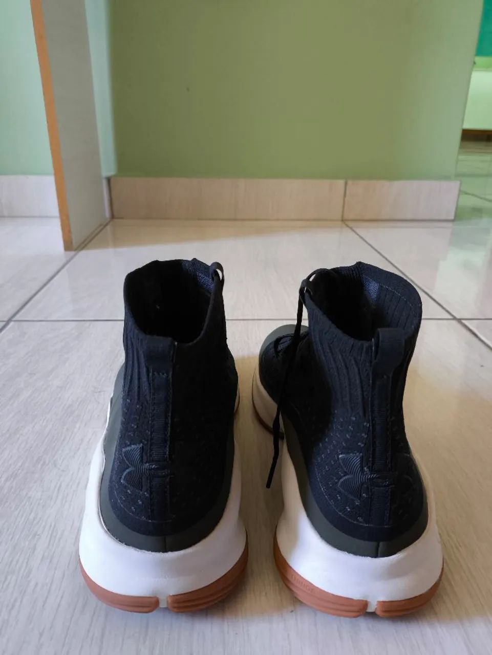 UA Curry 4 Retrô Olive  - Foto 2