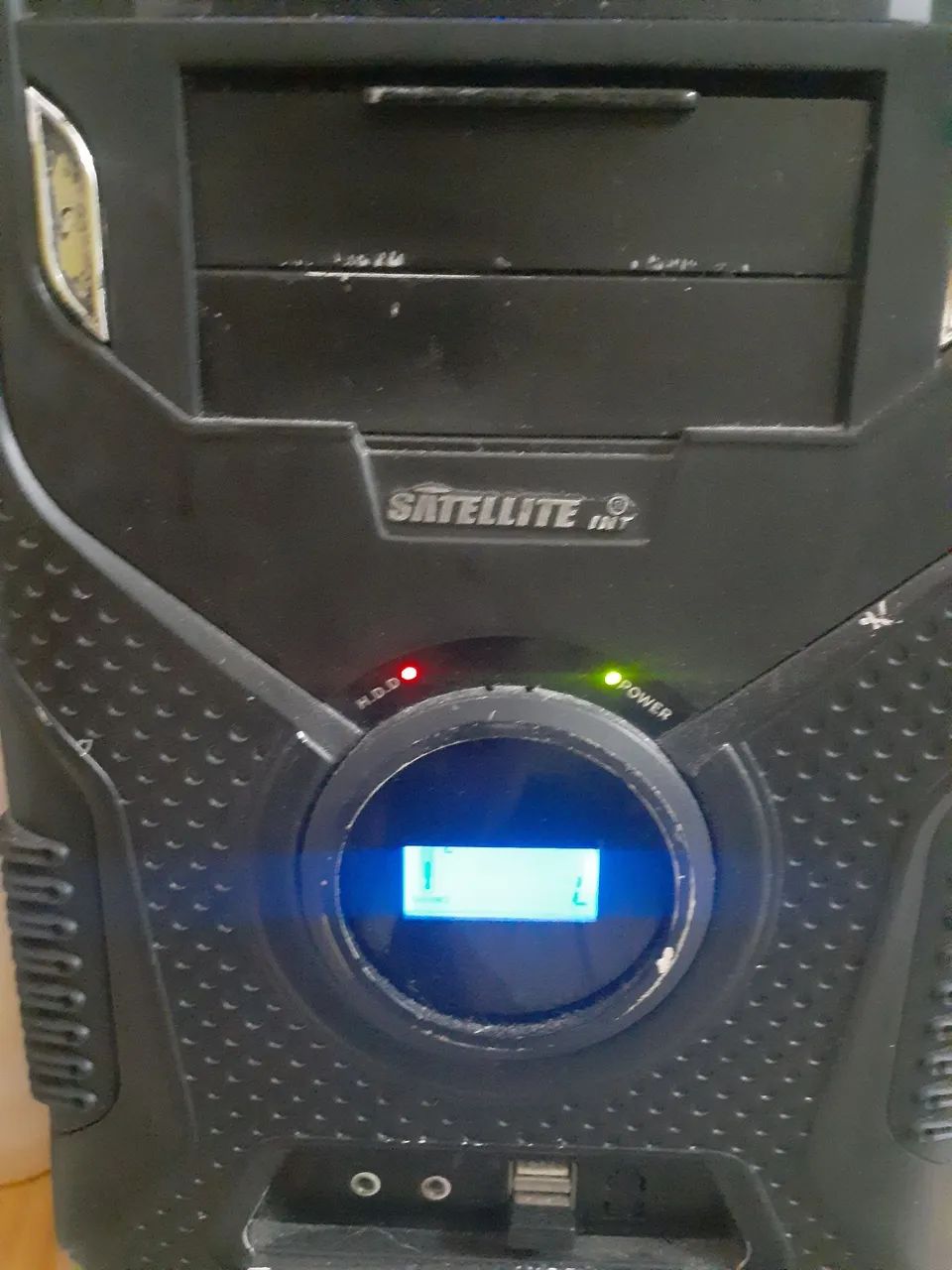 CPU gamer + teclado - Foto 2