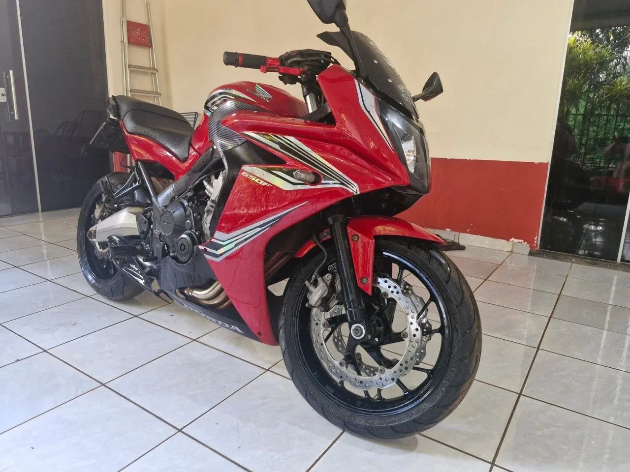 Moto cbr 650 cc