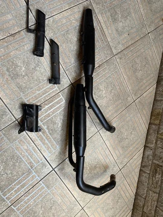 Escapamento para moto harley davidson 883 e 1200 e um par de ponteiras  - Foto 2