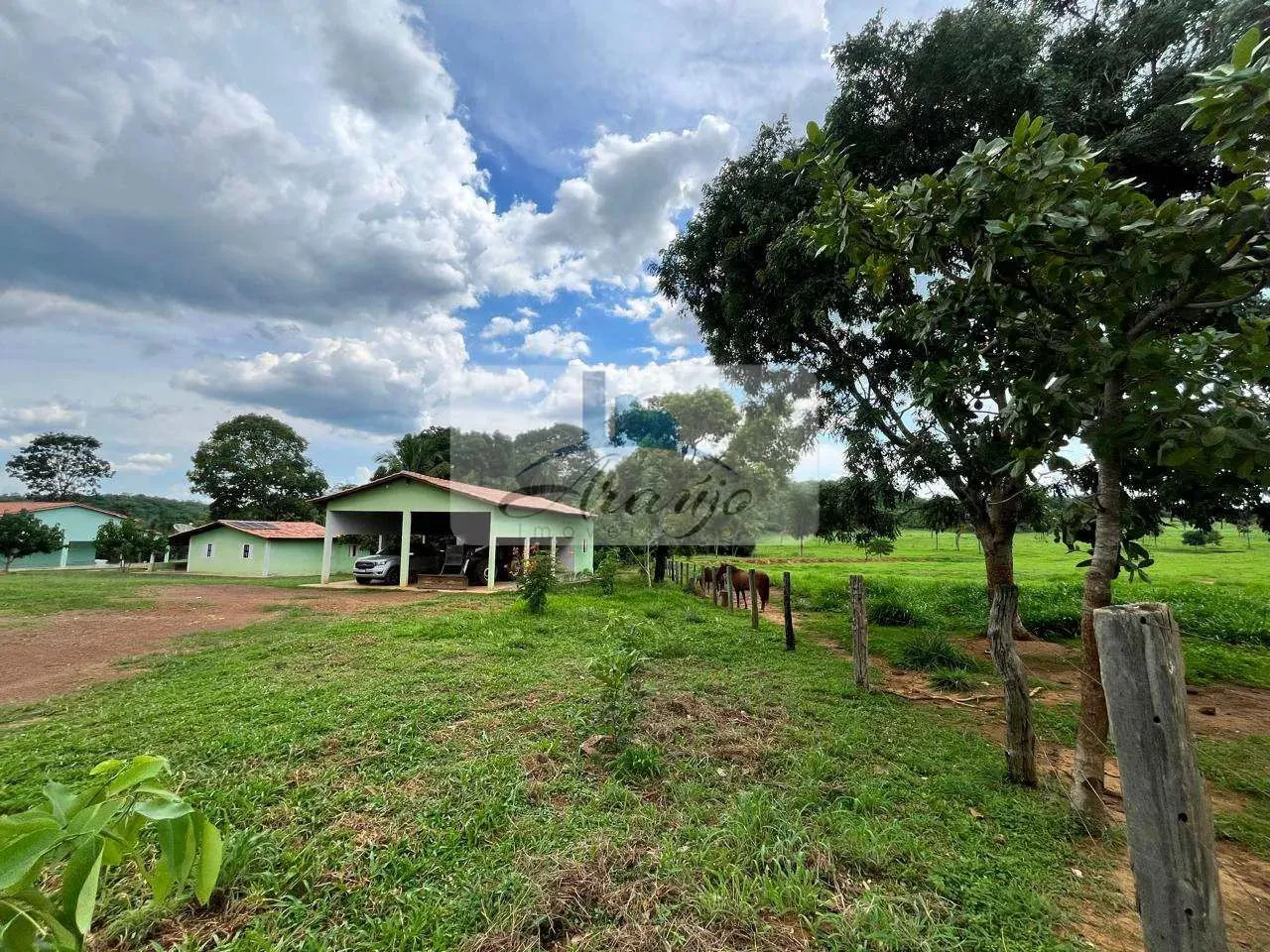 Fazenda com 1 quarto, Setor Central, Porto Nacional - R$ 12.6 mi, Cod: 2377