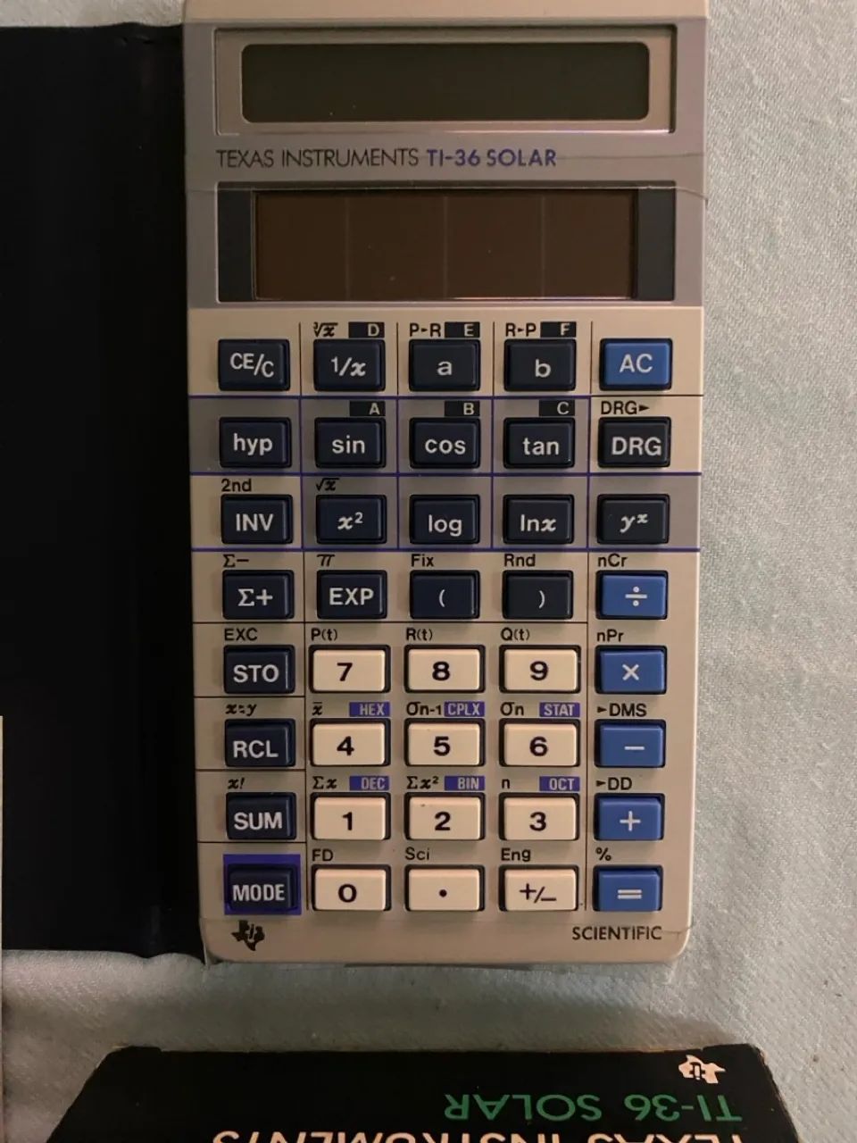 Calculadora científica Texas Instruments TI-36 Solar (Com manual de instruções e Caixa) - Foto 2