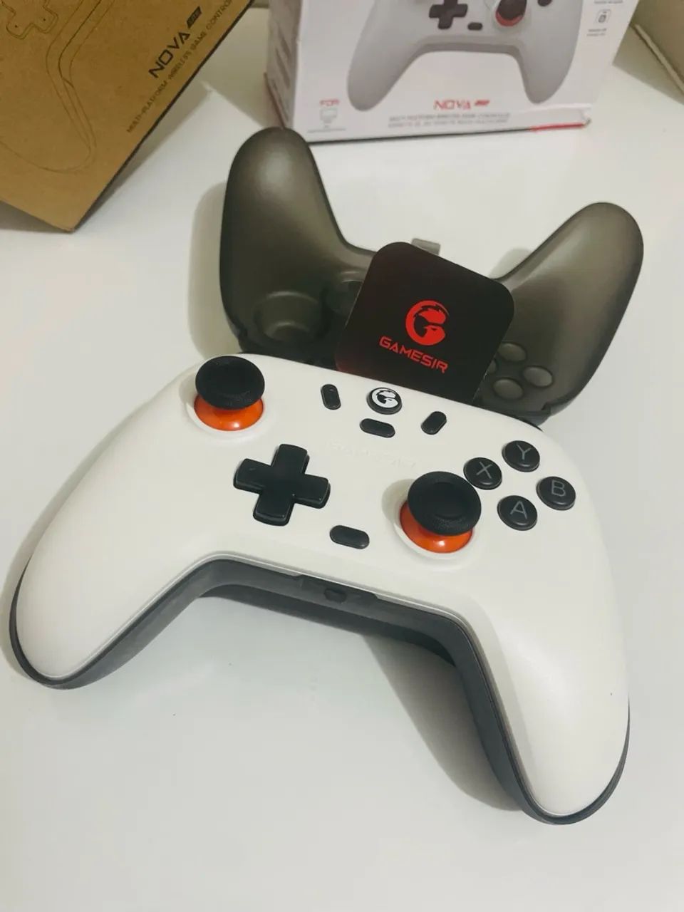 GameSir Nova Lite - Controle Sem Fio Hall Effect | Switch, PC, Android, iOS