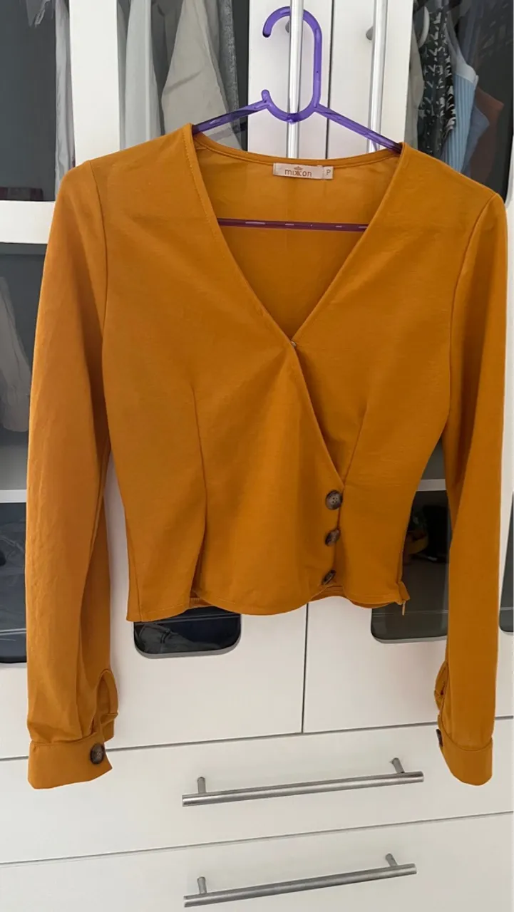 Blusa Feminina Mostarda Manga Longa