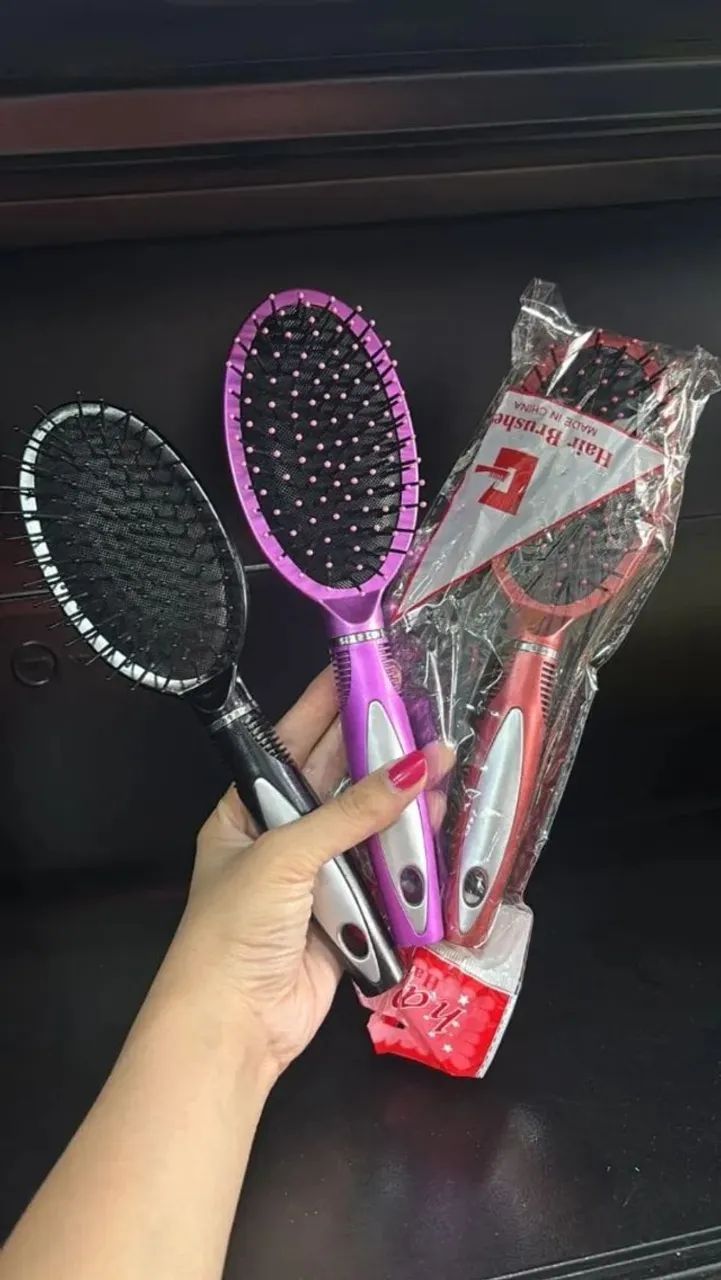 Escova de Cabelo Hair Brushes macia (Distribuidor Jk Eletrônicos)