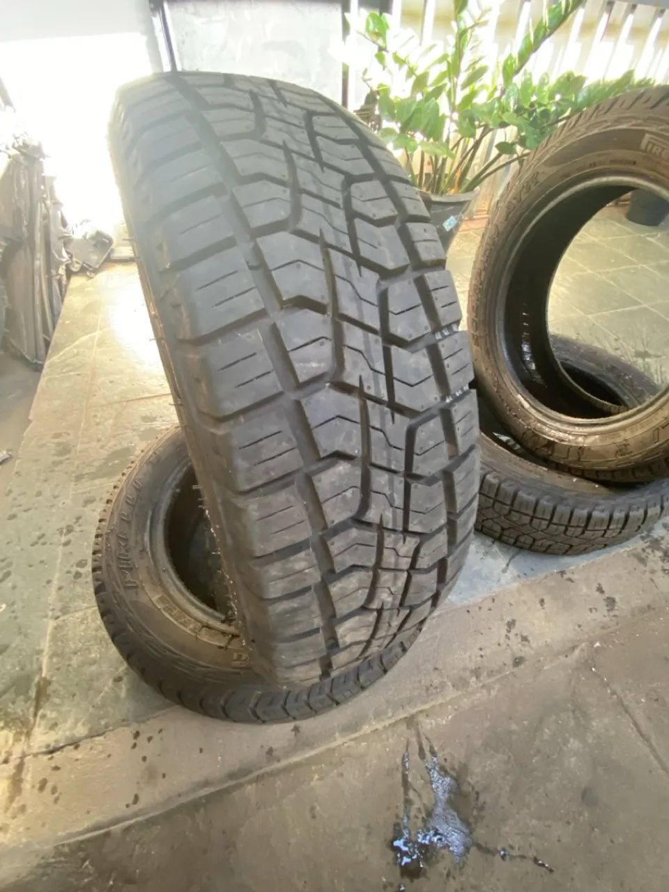 Pneus Pirelli scorpion 205/60 R16  - Foto 3