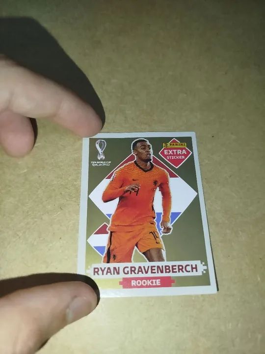 Figurinha da copa do mundo 2022 RYAN GRAVENBERCH - Foto 4