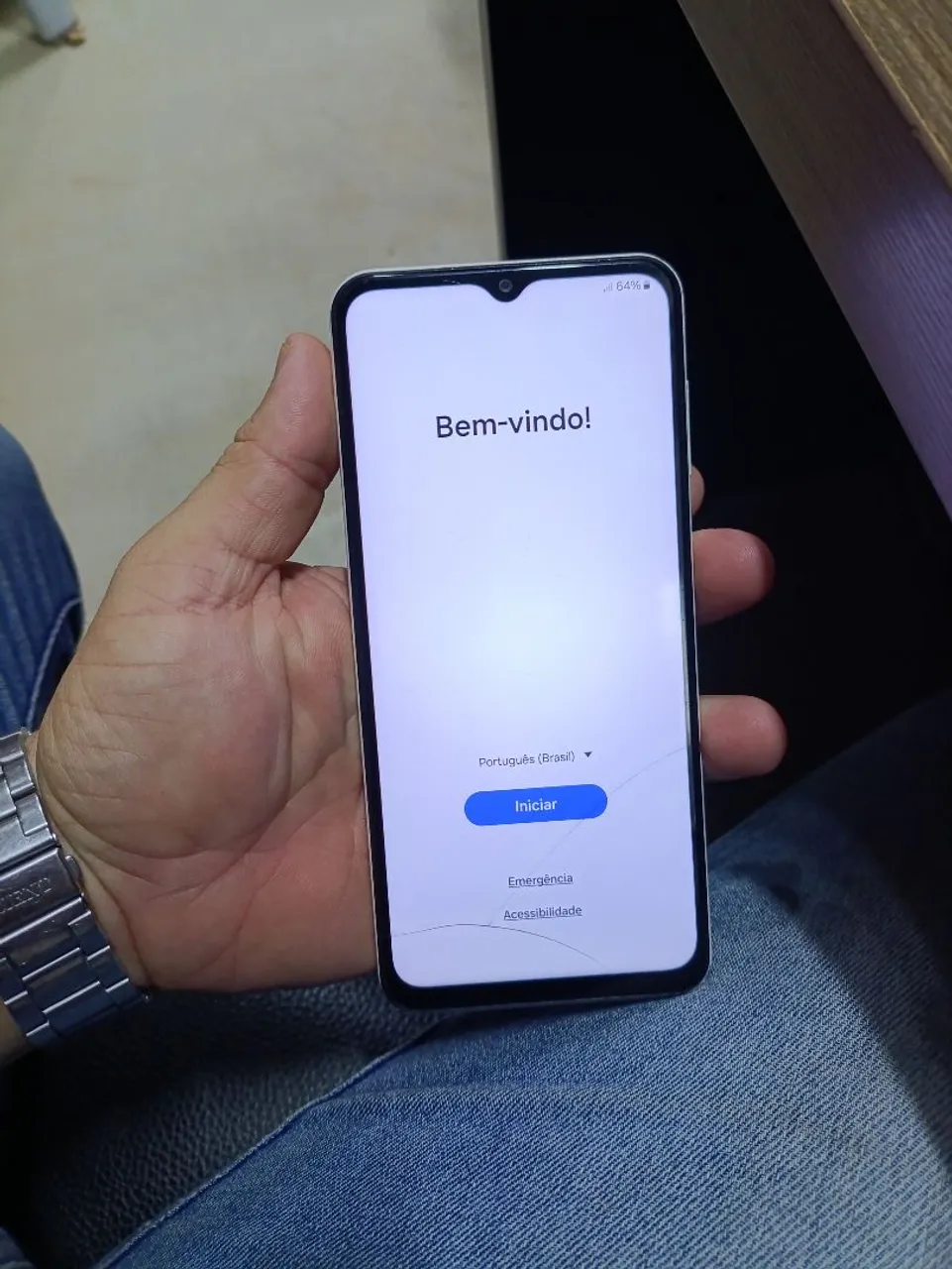 Celular Android desbloqueado - tela trincada