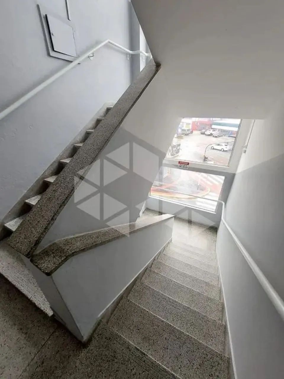 Sala comercial com 26m² para alugar em Estreito, Florianópolis - Foto 4