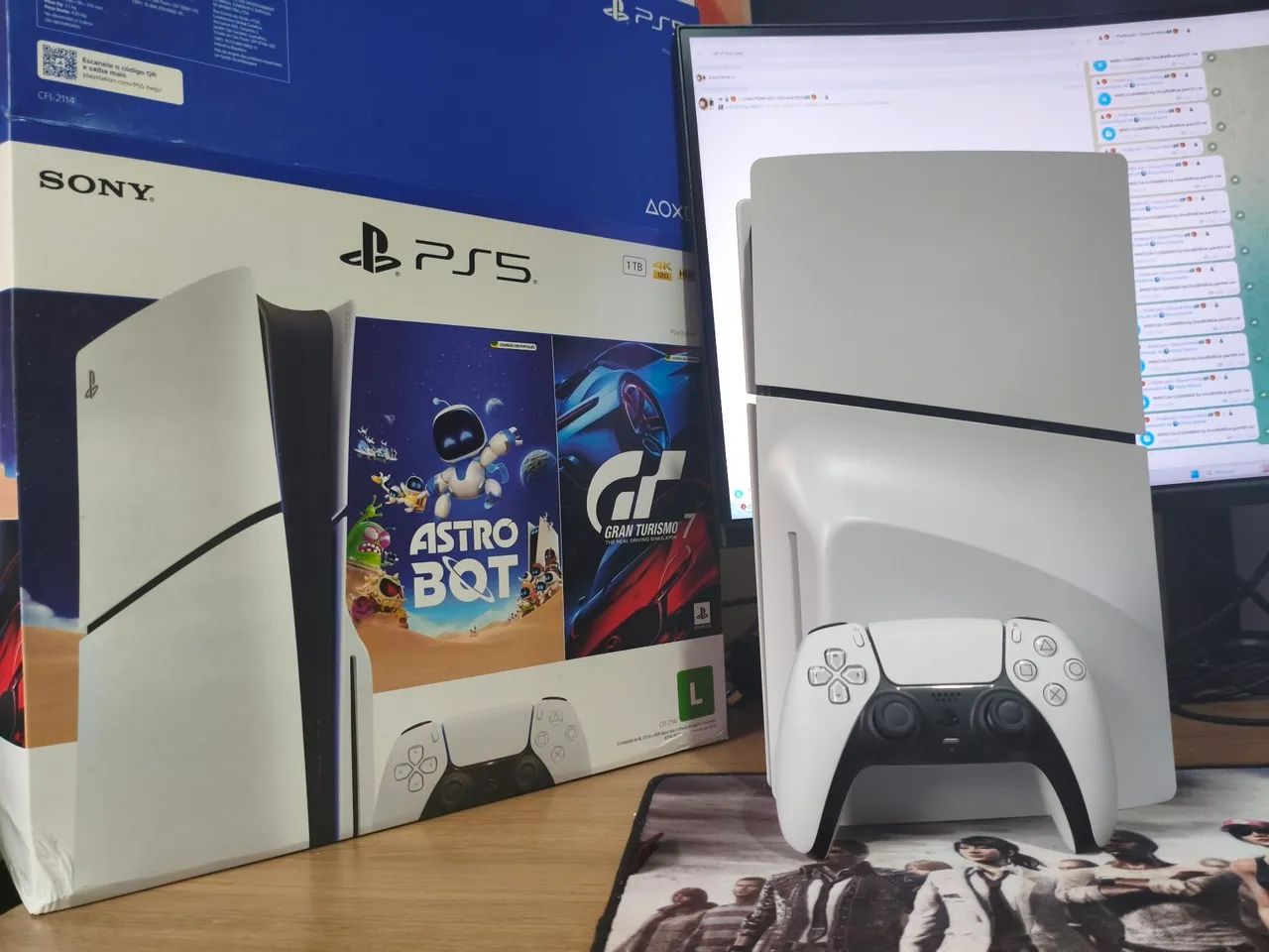PS5 slim 2 mês uso apenas troca