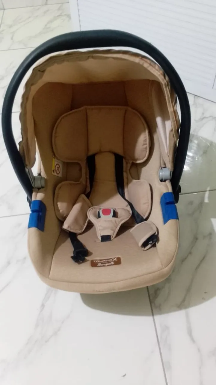 Cadeirinha de bebê - Bebê conforto Touring X
