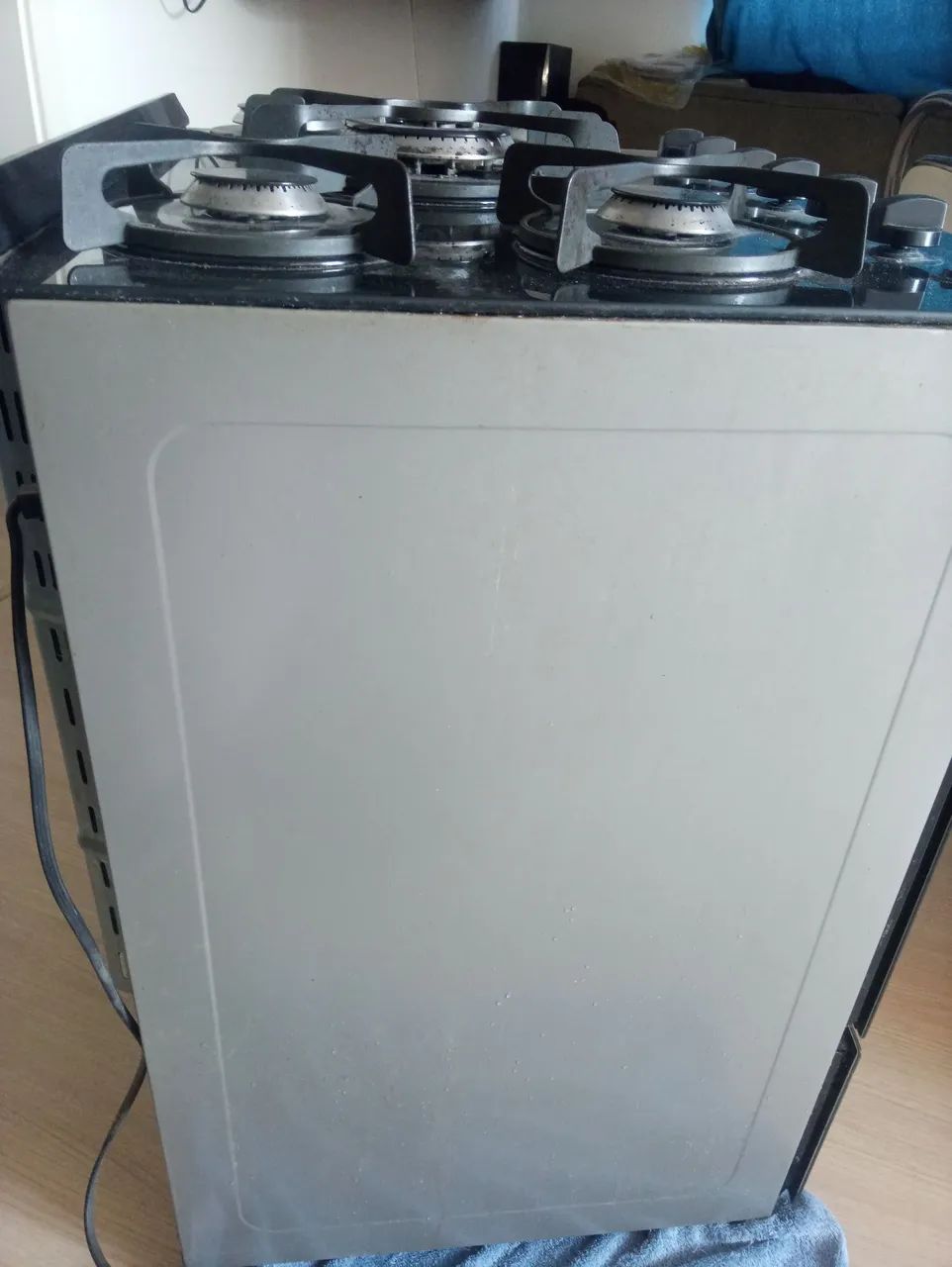 Fogão Electrolux 5 bocas com mesa de vidro - Foto 6