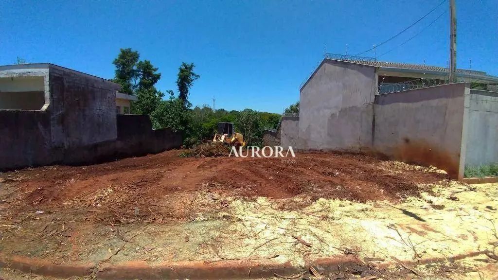 Terreno à venda, 412 m² por R$ 399.000,00 - Champagnat - Londrina/PR
